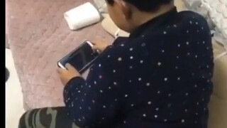 年少有为不自卑 全身上下是骚味