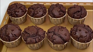 It's so simple—just mix and stir, and you can easily recreate Starbucks' signature chocolate muffins