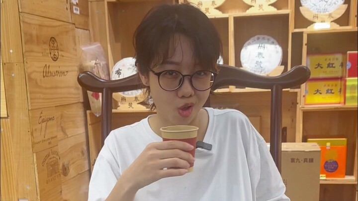 The tea artist is just your camouflage.