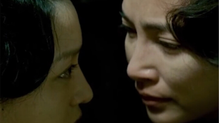 Zhou Xun dan Li Bingbing dalam "The Message", karena dia tidak bisa bicara, semua kata-katanya justr