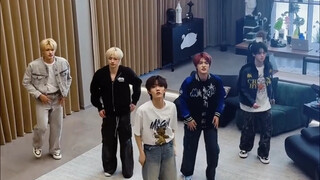 Nhóm nhạc TOP Đăng Lục Thiếu Niên hóa ra lại có vũ đạo đồng bộ sao!?