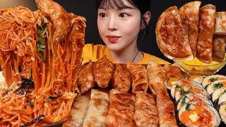 【Subtitel Bahasa Mandarin Boki】Potongan besar mi kenyal yang dilumuri saus, sungguh mengenyangkan!!