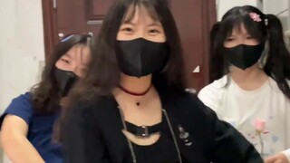 [TOMBOY's song performance in Zhongnan dormitory] God-level camera movement｜There is no one we care 