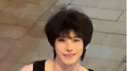 Tipe yang keren dan manis, pernahkah kamu melihatnya? Guangdong mengenakan rompi di musim panas.