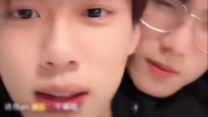 【คู่จิ่งหู】“ท่าประจำ”