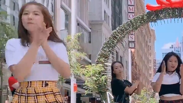 Saksikan kembali lagu dansa menyegarkan TWICE "YES or YES" [Sydney 9BIT Dance Company]