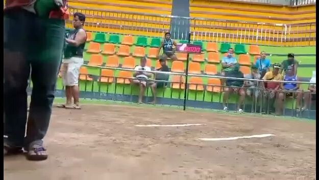 galing Ng native na pula laban sa Texas