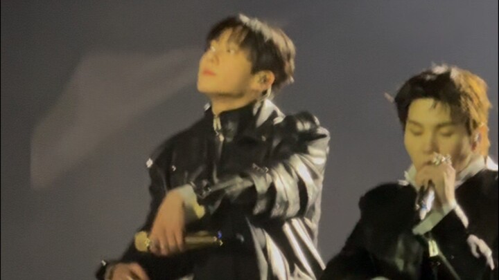 BTS: Like Animals Fancam (LIVE COMEBACK NTFLX ARIRANG) #BTS #BTSARMY #ARIRANG