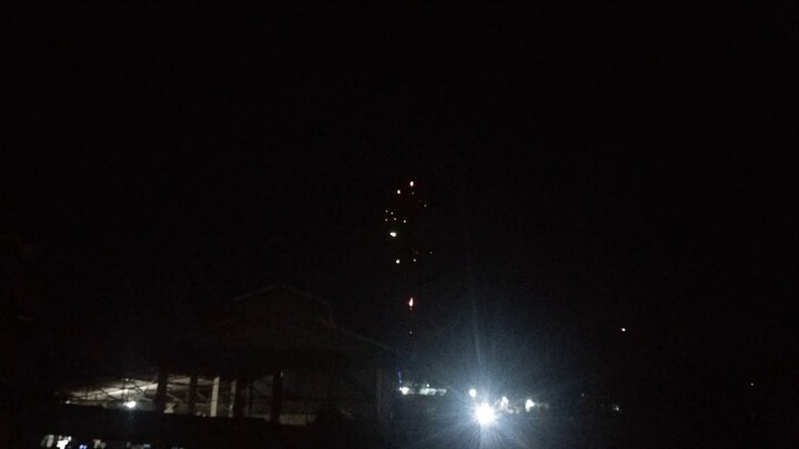 ĐỐT PHÁO CHÚC MỪNG NĂM MỚI 2019