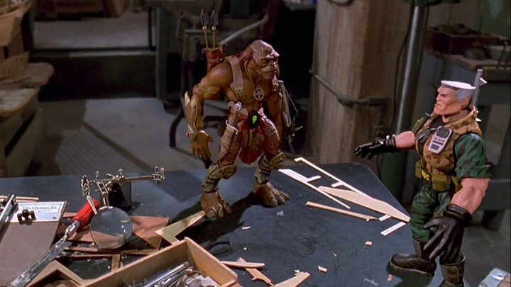 Nonton Small soldiers 1998