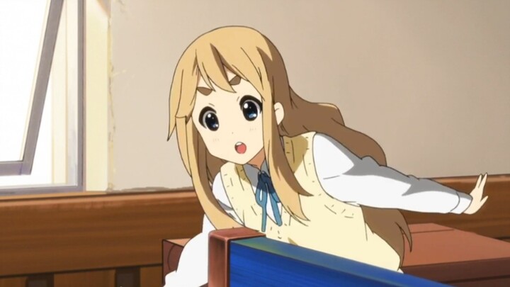 Surprised?! Is Tsumugi Zhuangzhuang being cute?!