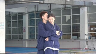 Look! A super sweet couple's version of Insomnia Flight!