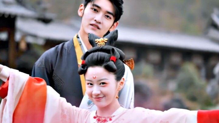 Cười chết mất! Đây chính là màn đấu đá đỉnh cao giữa “Hải vương” hoa công và “Hải hậu” trà nghệ cấp 