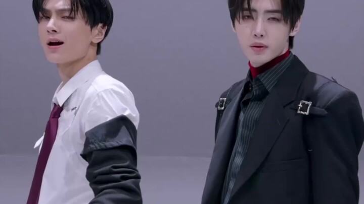 Wedding ring, the first duet performance of 2024—those who understood it all cried