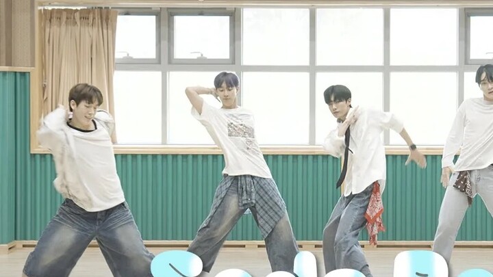 كيف تبدو أداء أغنية Soda pop لفرقة Saja boys أمام طلاب المدارس الابتدائية؟ يبدو أنها تحظى بشعبية كبي