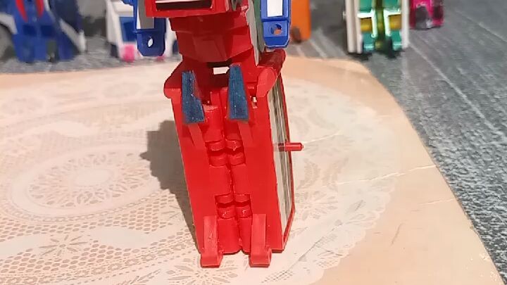 Robot tàu hỏa chở động vật hoang dã #kabaya bird bomber