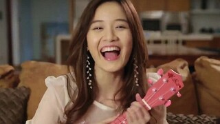 Apakah mudah menjadi selebriti internet? Gadis itu telah menjadi selebriti internet sejak dia masih 