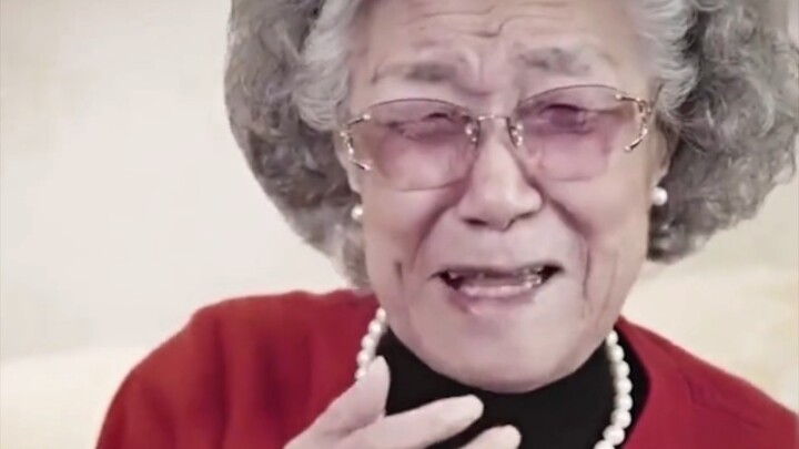 Mentioning Dream of the Red Chamber, Granny Liu instantly burst into tears!
