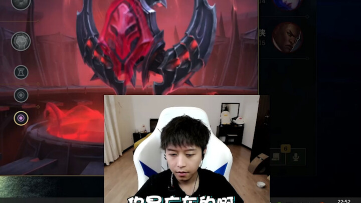 هل أصبح صوت الآنسة أصغر لأنه جائع؟