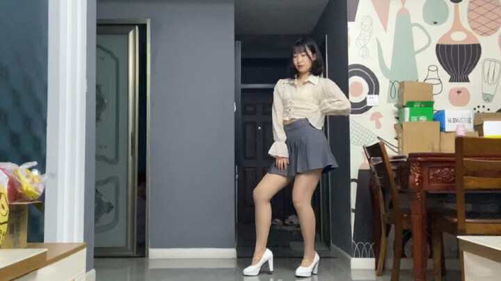 【恋爱的条件】KPOP初投稿 不拉腿我就是小短腿
