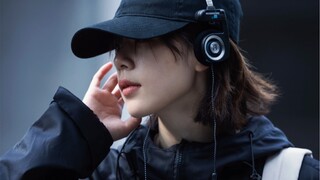 歌会走调，但哥不会走掉