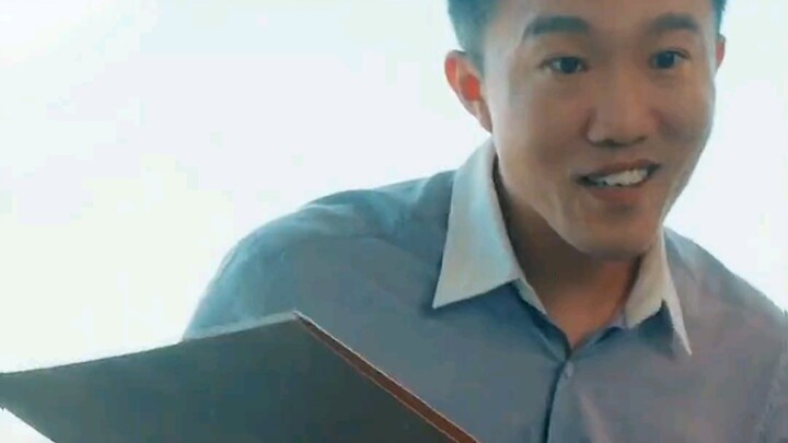 Subordinates hilariously prank their boss—but get payback in the next second!