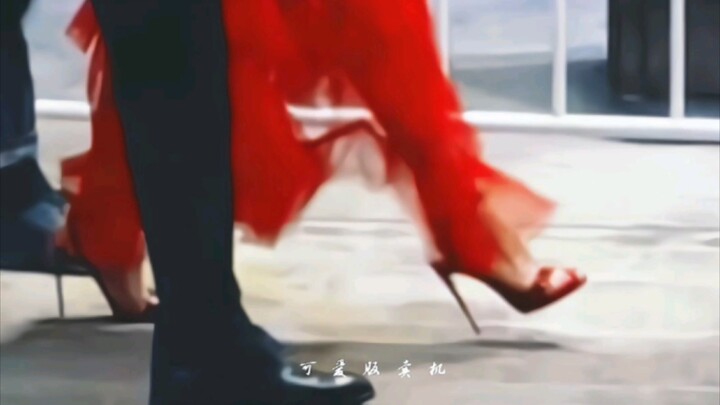 جوّ مليء بالمشاعر | شعور بالانجذاب والخفقان