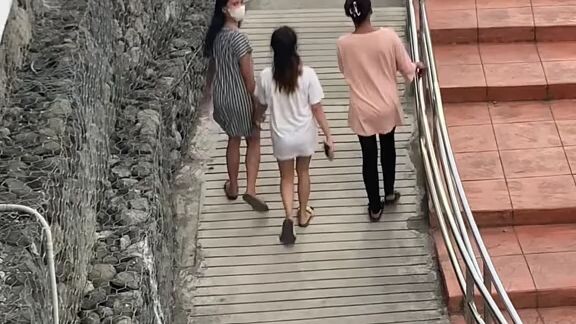 calling strangers different types of names