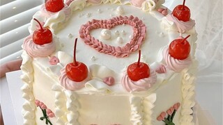 Immersive cake making, today the customer wants fried chicken cake