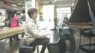 Play the Uncle A version of Call of Silence in the North District Canteen of Fudan University!