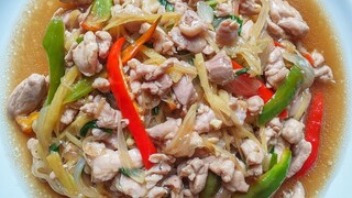 ไก่ผัดขิง เมนูง่ายๆ ทำเองที่บ้าน เมนูไก่ ทำอะไรได้บ้าง Stir Fried Chicken with Ginger | Thai Food