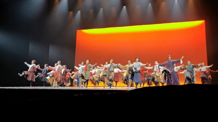 The Beijing Dance Academy dance drama "Sing a Mountain Song to the Party" made me walk out of the th