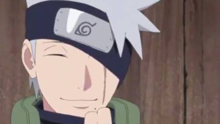 Sosok Muka Kakashi lepas  masker 😎