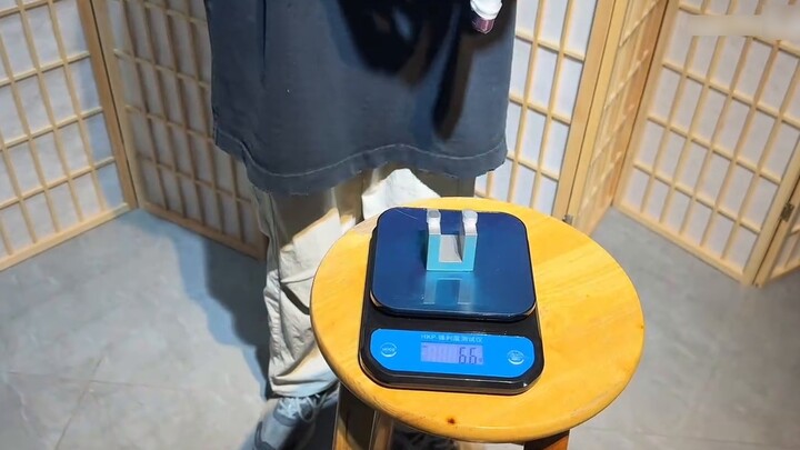 The ultimate Demon Slayer replica! The ultimate water pillar of the Nichirin Sword, Tomioka Giyu, is