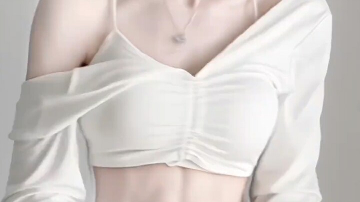 风回曲水腰肢转，月渡流云素魄香