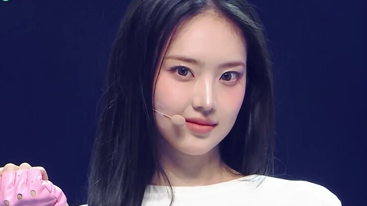 KiiiKiii New Song "Delulu" 260307 Performance Stage