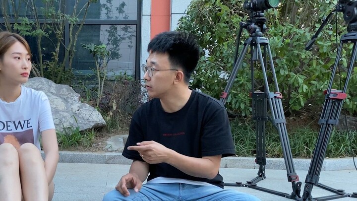 ฉันจะติดต่อคุณได้อย่างไร?