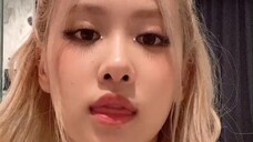 (Pembaruan Tik tok)roses_are_rosie