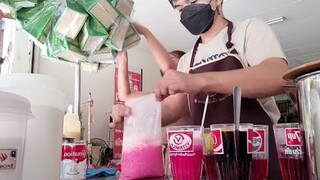 นมชมพูหวานหอมค่ะ:น้ำแดง/นมข้น/นมสด/น้ำร้อนที่ร้านชงไม่ใส่น้ำตาลนะค่ะ
