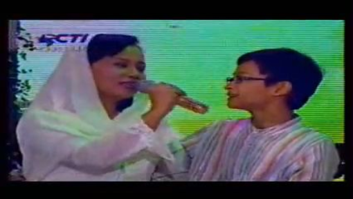 Emil & Mama - Terima Kasih Cinta (Menuju Pentas Idola Cilik 2 - 21 Besar)