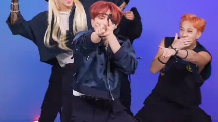 أعرض على الأخ غويكا نسخة ستراي كيدز 2.0 (القص ليس جيدًا، لا تنتقدوني)