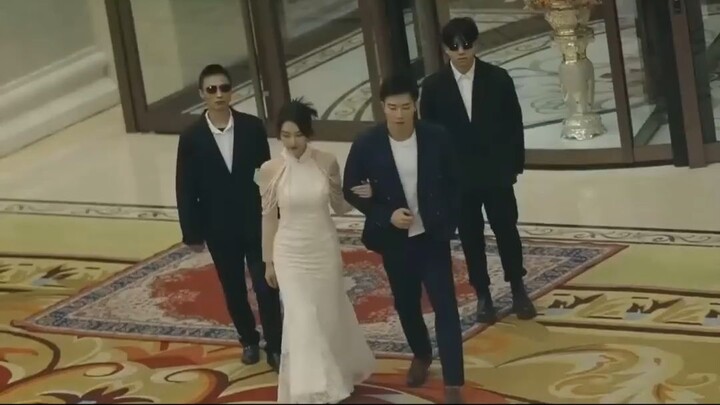 ซีรี่ย์เรื่อง สาวน้อยผู้โชคร้ายถูกบังคับให้แต่งงานกับซีอีโอพิการ แต่ไม่คิดว่าหลังแต่งงานกลับถู