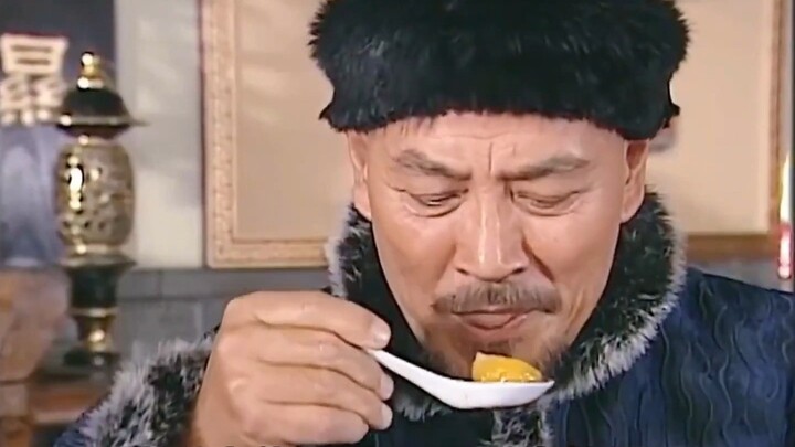 Ông trùm chỉ dùng một viên bánh trôi để kiểm tra lòng trung thành của tất cả thuộc hạ, thật là thâm 