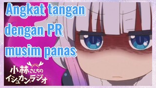 Angkat tangan dengan PR musim panas