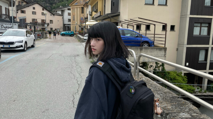 My First Half of Life Always in a Black, Bangs-Styled Short Haircut ᗜ ˰ ᗜ ๑ᐝ
