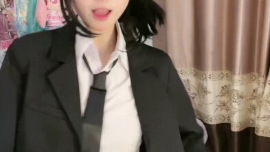 เหิงผิงโป๋คอสตูมตงซานเสี่ยวหงเต้นรำ