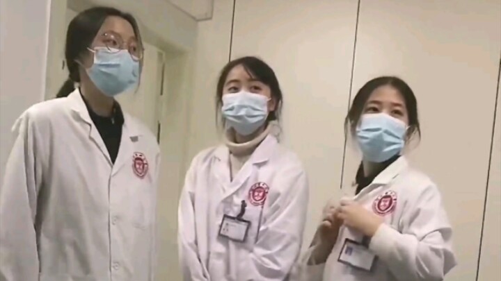 Intern Student: Look, this patient is actually alive...!