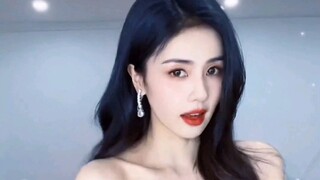 ไป๋ลู่ ผู้หญิงคนนี้เก่งเรื่องการบิดจริงๆ