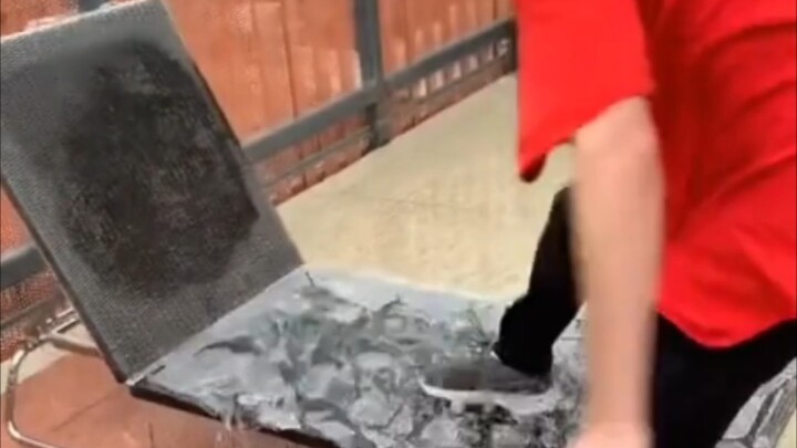 Seri kreatif orang asing ada……