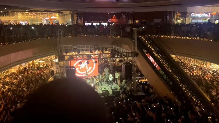 Mayonnaise Tour at Vista Mall Taguig